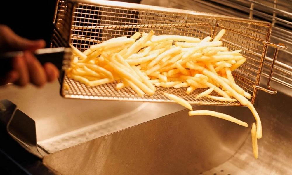 Ιαπωνία: Τρία αεροπλάνα γεμάτα πατάτες "επιστρατεύθηκαν" για να σώσουν την αλυσίδα McDonald's από την "κρίση"